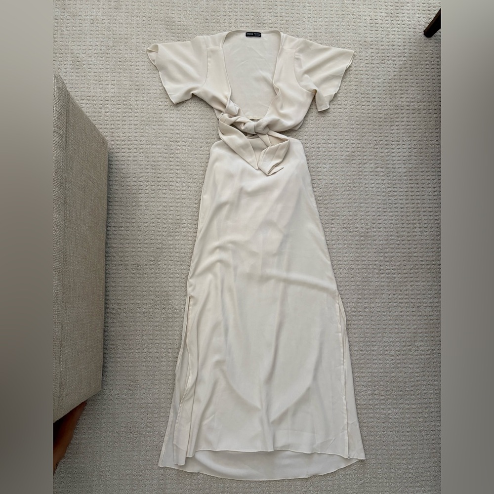 SHEIN Cream Tie Front Cutout Waist Maxi Dress